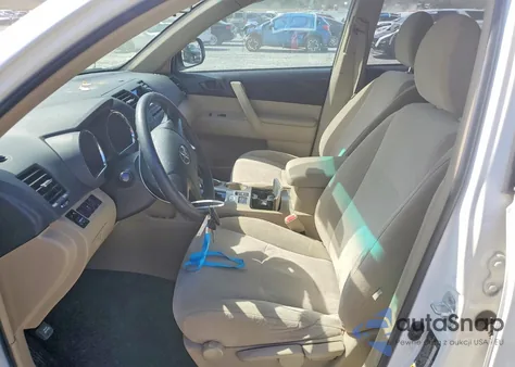 2012 Toyota Highlander Base z USA, uszkodzony, nr VIN 5TDZA3EH2CS028582